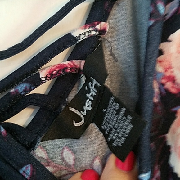 Justify tunic tank top - Picture 3 of 3